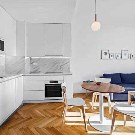 Apartment Skau Medena Old Town Bratislava